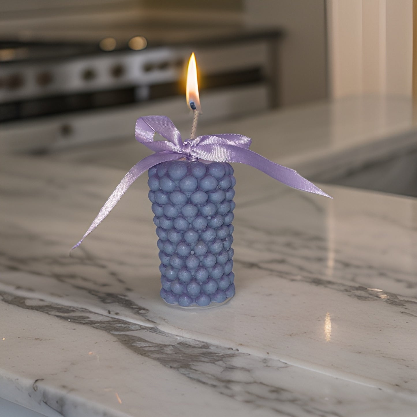 Bubblegum bubble candle